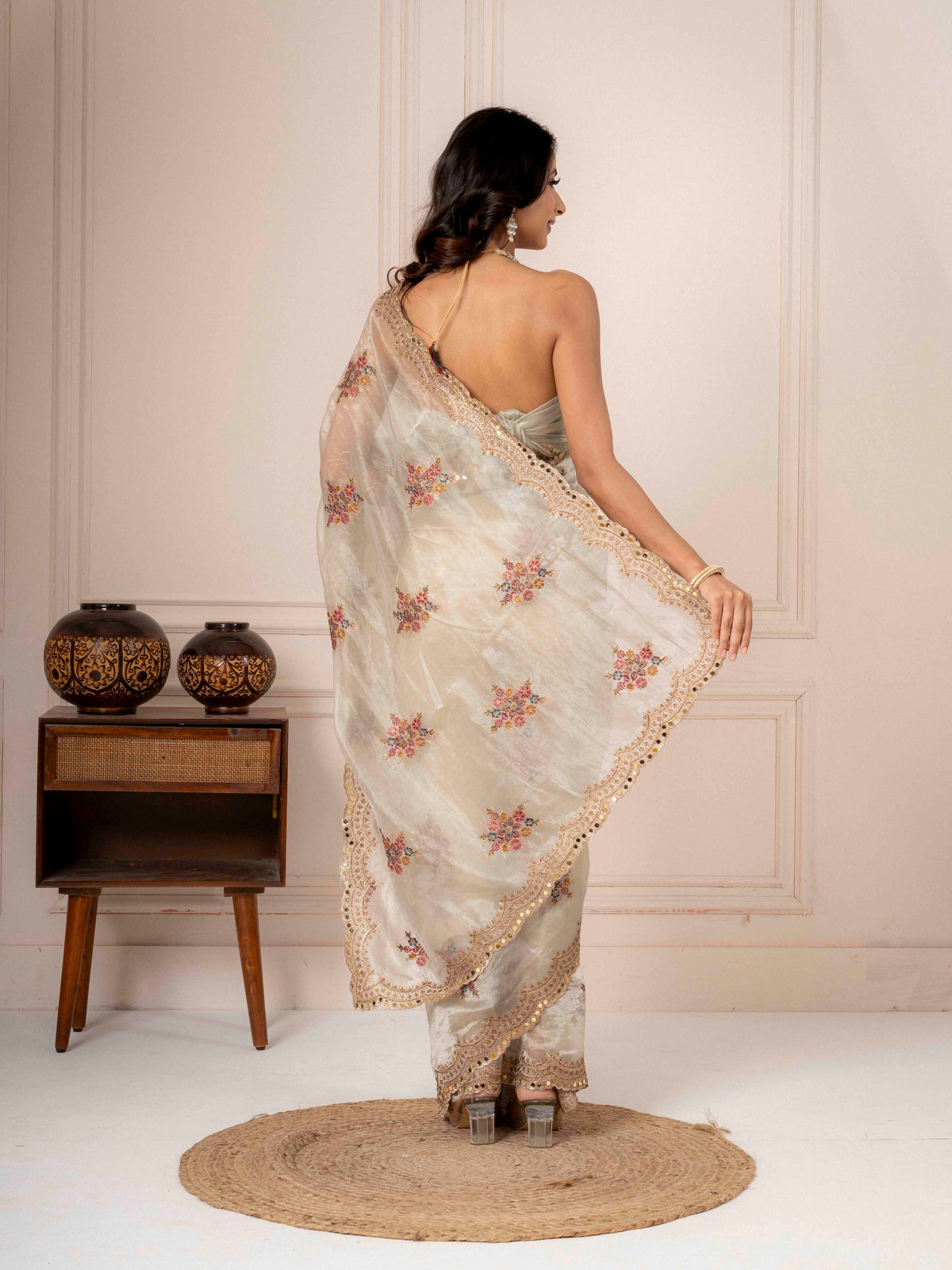Greige Bloom – Floral Embroidered Saree